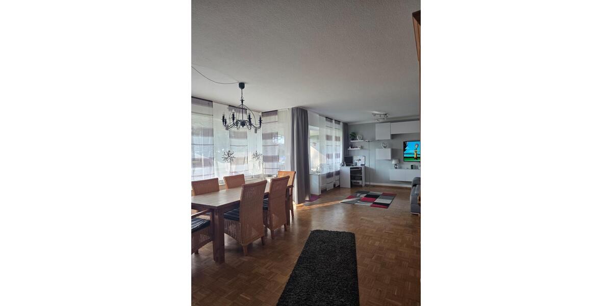 Erdgeschoßwohnung Gelsenkirchen Buer - 3 Zimmer, 101 m&sup2;, 140.000&euro; | Angebot:27020342