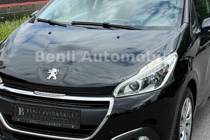 Peugeot 208 105.000 km 5.490 &euro; Oer Erkenschwick 45739