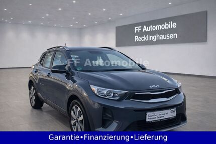 Kia Stonic 14.590 km 14.888 &euro; Recklinghausen 45661