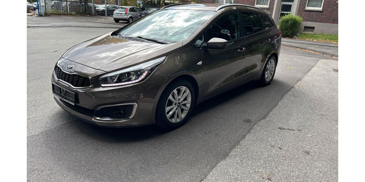 Kia ceed Sportswagon 164.000 km 5.999 &euro; Gelsenkirchen 45881