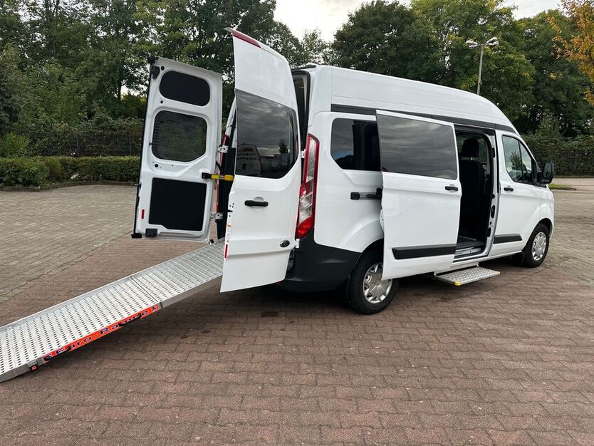 Ford Transit Custom 15.900 km 29.880 € Duisburg 47138
