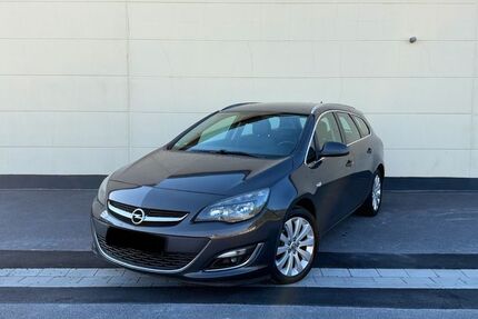 Opel Astra 153.000 km 7.999 &euro; Hagen 58099
