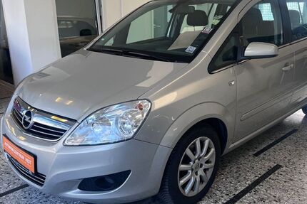 Opel Zafira 149.000 km 3.890 &euro; Recklinghausen 45657