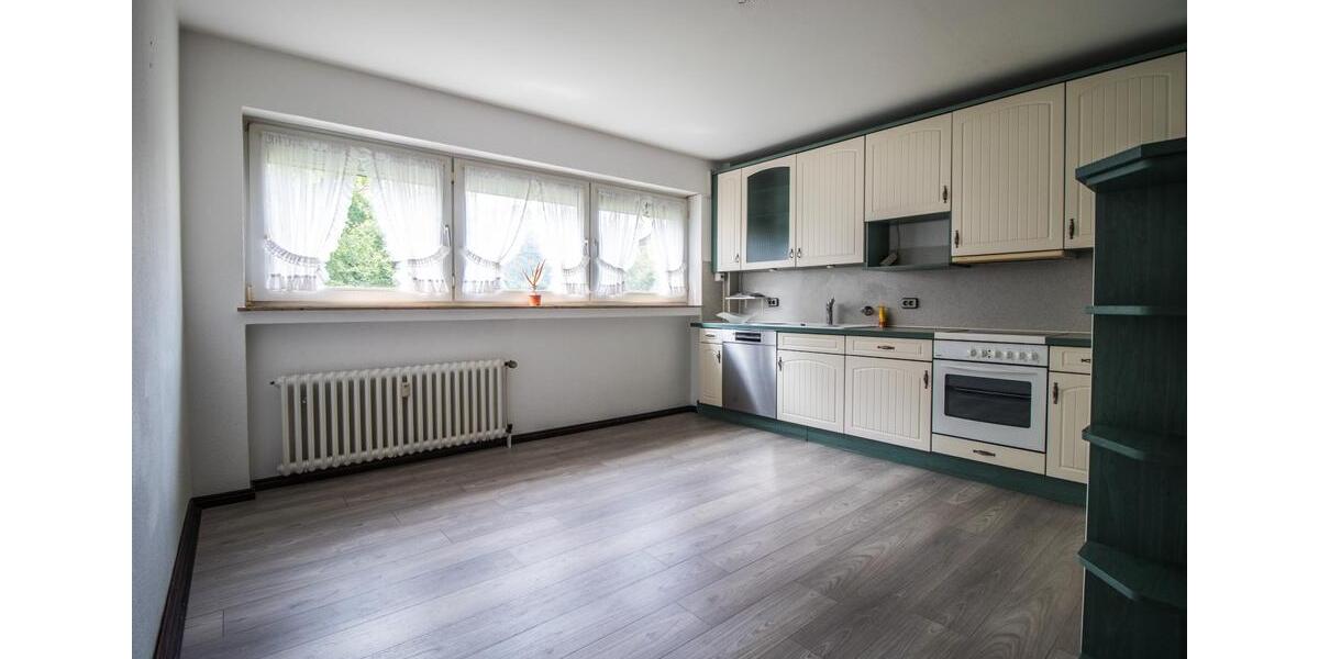 Etagenwohnung Gelsenkirchen Gelsenkirchen-Mitte - 3 Zimmer, 82 m&sup2;, 650&euro; | Angebot:26632418