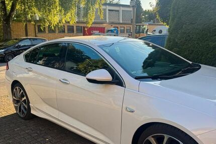 Opel Insignia 85.000 km 19.500 € Gummersbach 51647