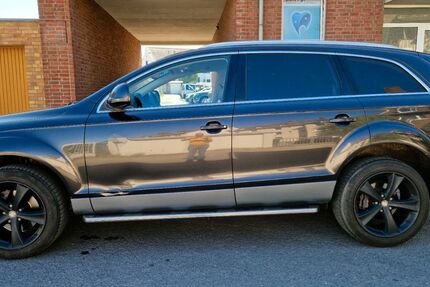Audi Q7 186.000 km 13.987 &euro; Gelsenkirchen 45881