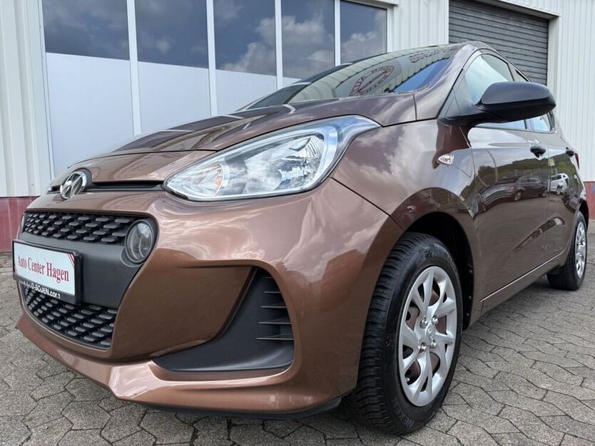 i10