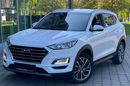 Hyundai TUCSON 50.000 km 18.500 &euro; Gelsenkirchen 45899