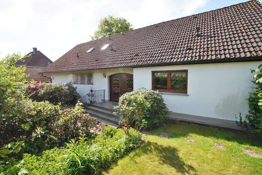 Haus zum Kaufen in Velbert 690.000 € 197 m²