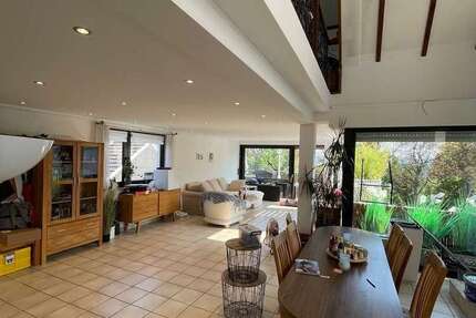 Wohnung zum Kaufen in Wuppertal 439.000 € 184 m²