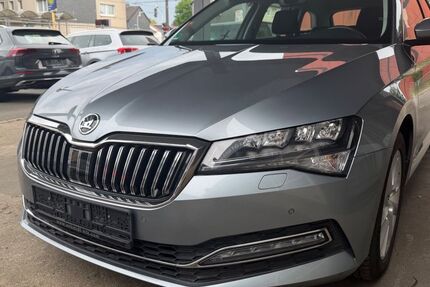 Skoda Superb 175.000 km 15.990 &euro; Mülheim/Ruhr 45475