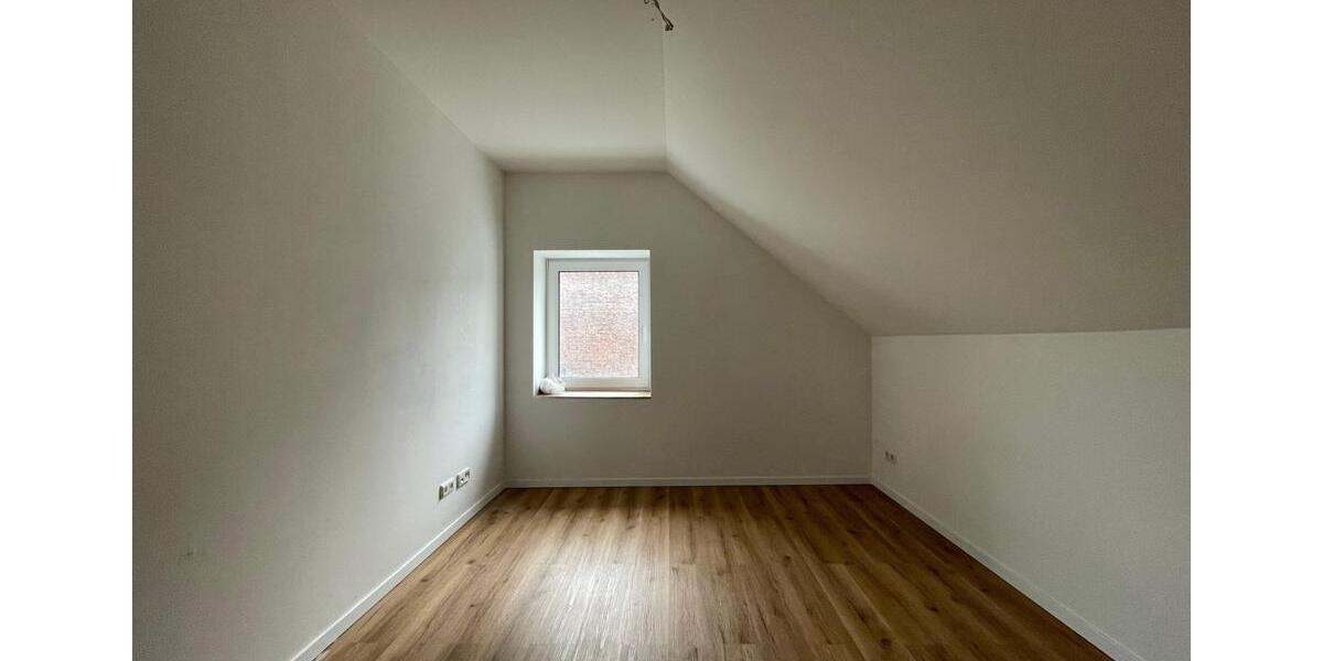 Dachgeschoßwohnung Hagen Dahl - 2 Zimmer, 35 m&sup2;, 480&euro; | Angebot:25648276