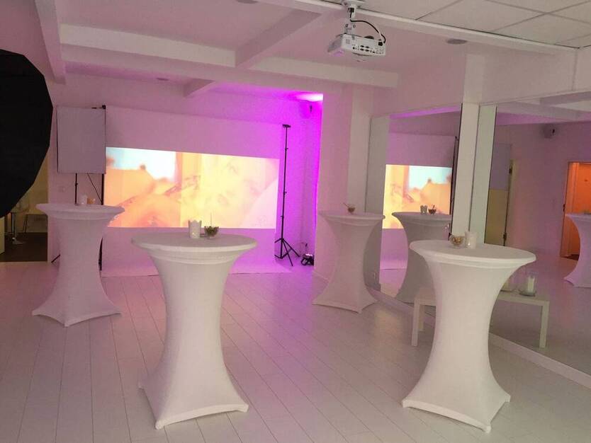 Renoviertes 130qm-Büro fläche mit All-Incl.-Service zu Top-Preis - All-in-Miete