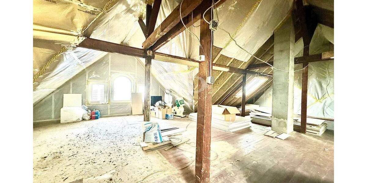 Etagenwohnung Velbert Mitte - 4 Zimmer, 116 m&sup2;, 245.000&euro; | Angebot:24544902