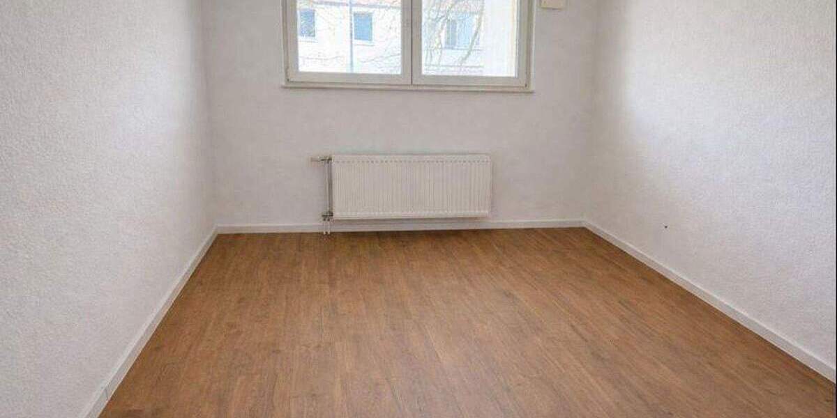 Etagenwohnung Wuppertal Langerfeld - 3 Zimmer, 92 m&sup2;, 805&euro; | Angebot:25694022