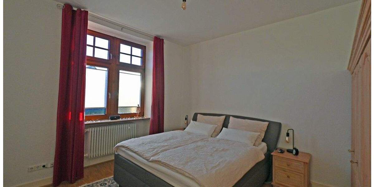 Eine echte Rarität! Historisches Pfarrhaus auf tollem Grundstück in Bochum-DahlhausenLinden 1 zimmer