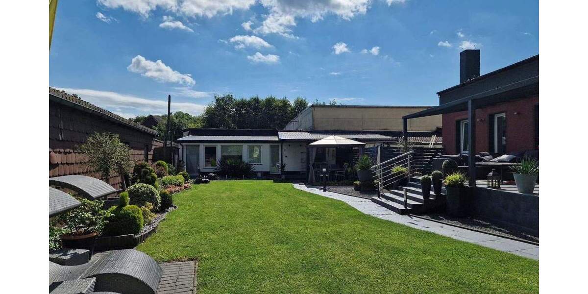 Zukunftssicher investieren-wohnen im eigenen Haus und Einkommen generieren. 1 zimmer