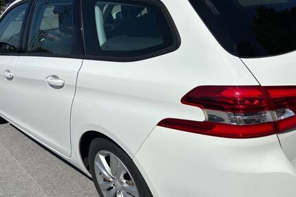 Peugeot 308 155.000 km 3.000 &euro; Hagen 58119
