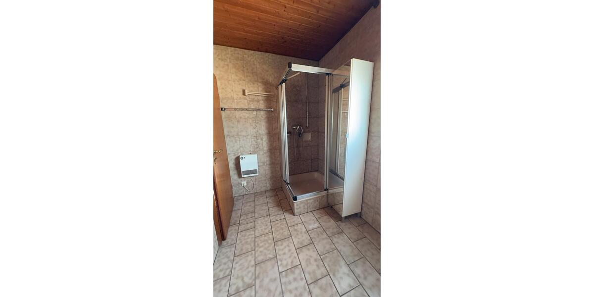 Dachgeschoßwohnung Schwerte - 3.5 Zimmer, 83 m&sup2;, 230.000&euro; | Angebot:27474967