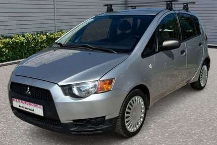Mitsubishi Colt 904.637 km 2.999 € Essen 45356