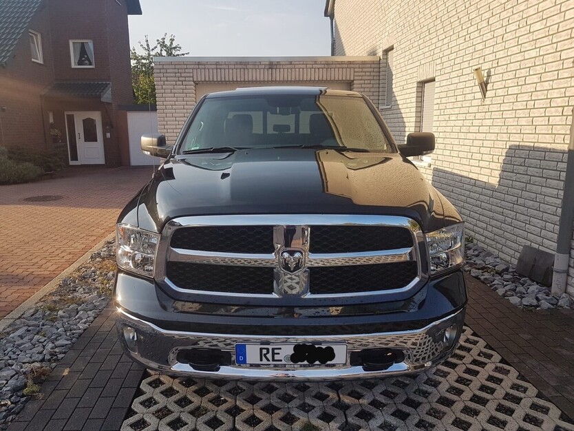 Ram 2500 Crew Cab Pick-up