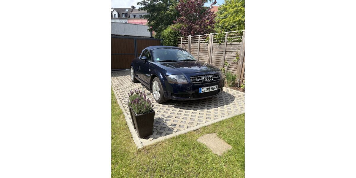 Audi TT 210.520 km 7.490 &euro; Essen 45131