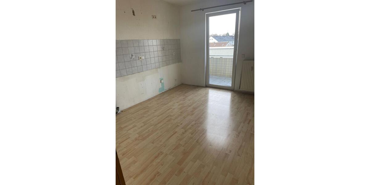 2,5 Zimmer Dachgeschoss Wohnung 2 zimmer