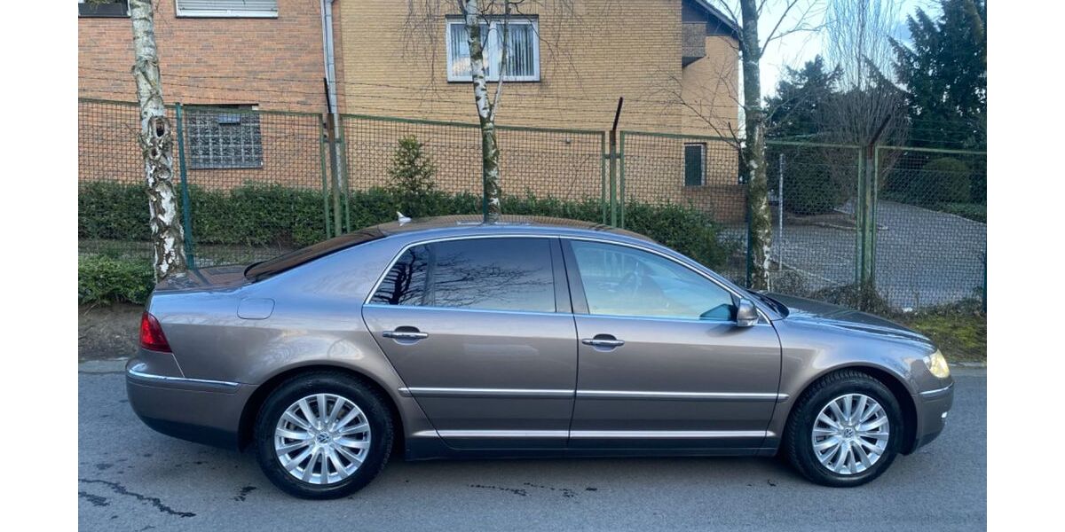 VW Phaeton 223.000 km 6.500 &euro; Gelsenkirchen 45881