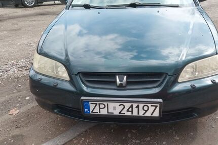 Honda Accord 277.000 km 1.390 &euro; Dortmund 44143