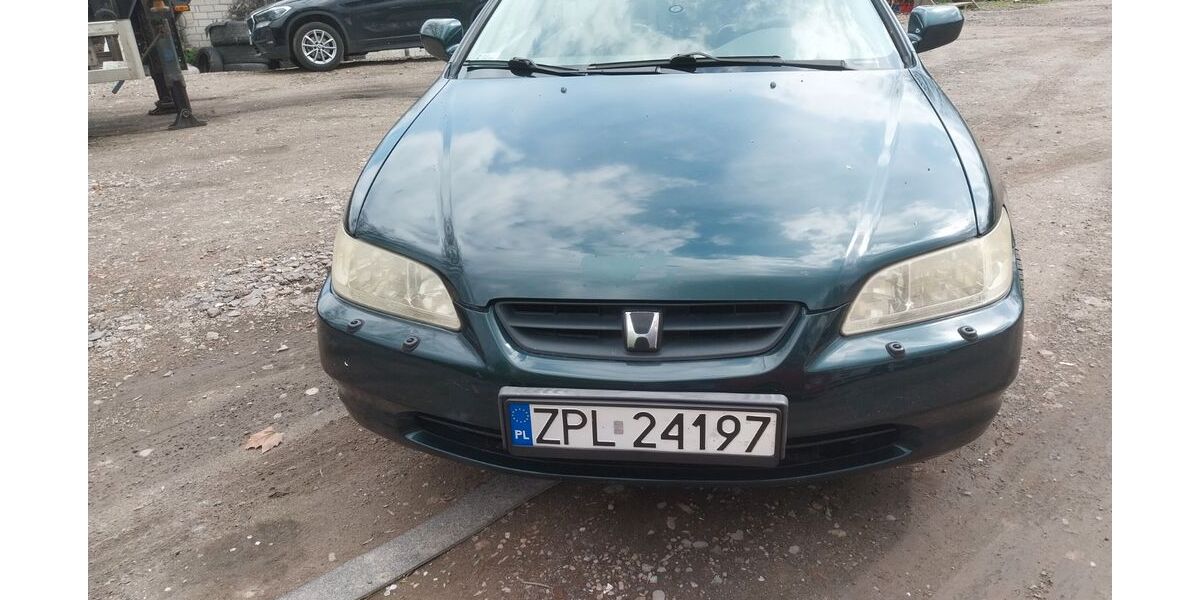 Honda Accord 277.000 km 1.390 &euro; Dortmund 44143
