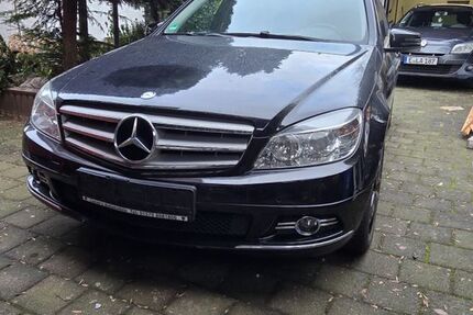 Mercedes-Benz C 250 181.000 km 4.000 &euro; Essen 45357