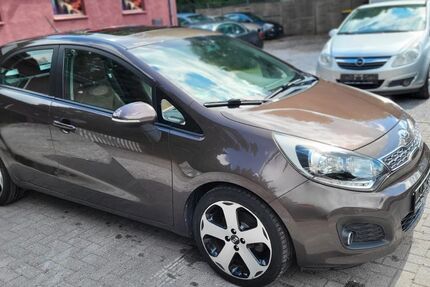 Kia Rio 62.917 km 6.999 &euro; Datteln 45711