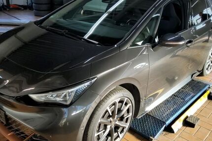 Cupra Born 49.413 km 29.875 &euro; Hagen 58091