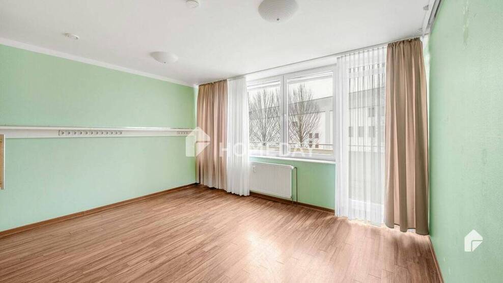 Bezugsfrei! Großzügige 6-Zimmer-Wohnung mit Balkon, EBK und 4 Stellplätzen in Wetter (Ruhr)