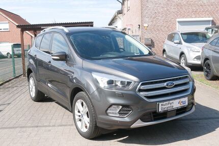 Ford Kuga 150.932 km 9.400 &euro; Selm 59379
