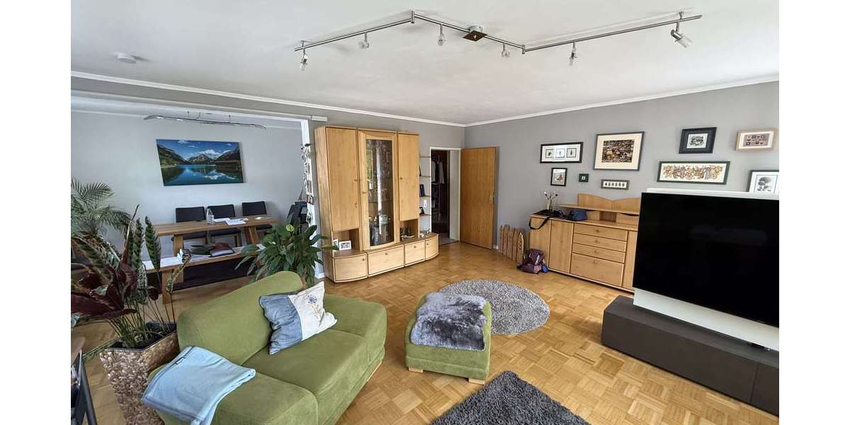 Etagenwohnung Dortmund Brackel - 3.5 Zimmer, 105 m&sup2;, 258.000&euro; | Angebot:26916799