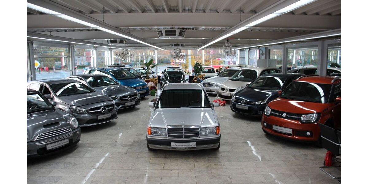 Mercedes-Benz 190 165.000 km 6.990 &euro; Essen 45356