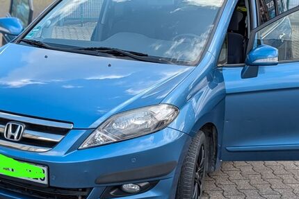 Honda FR-V 163.000 km 5.900 &euro; Herten 45701