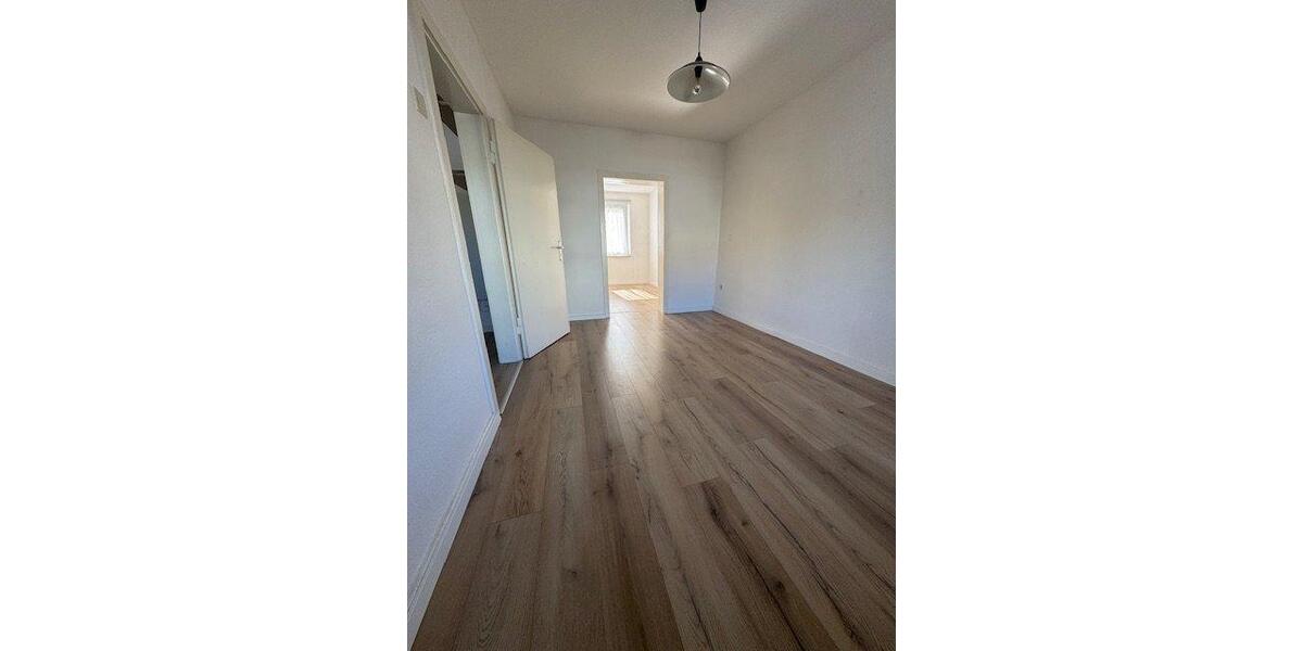 Etagenwohnung Dortmund Hörde - 3.5 Zimmer, 45 m&sup2;, 360&euro; | Angebot:27564934