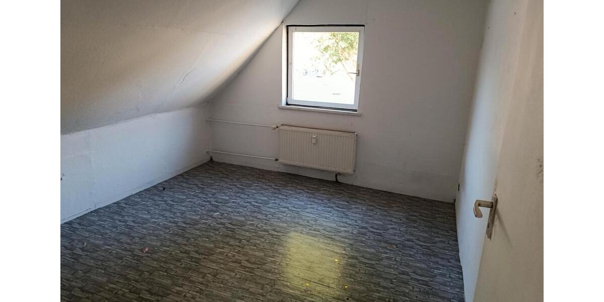 Dachgeschoßwohnung Dortmund Brackel - 3 Zimmer, 60 m&sup2;, 805&euro; | Angebot:27540243