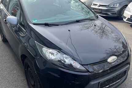 Ford Fiesta 218.000 km 699 &euro; Recklinghausen 45663