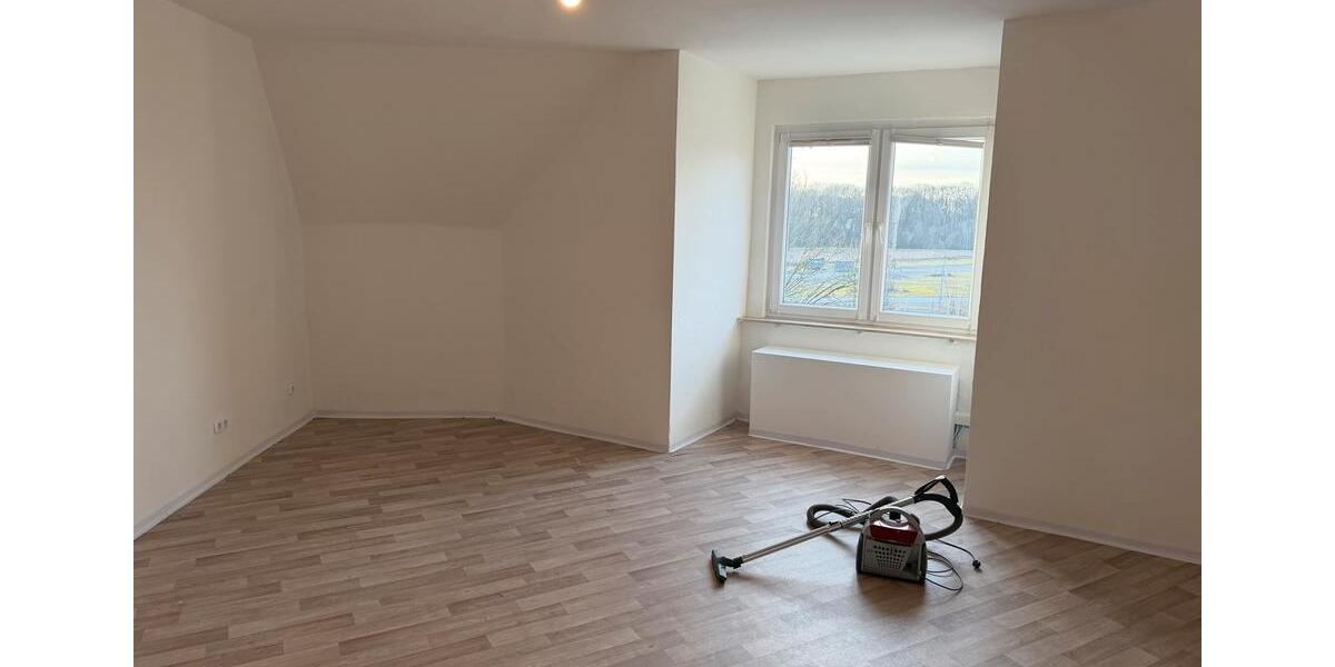 78 m2 WohnungBüroPraxis - frisch renoviert - vielseitig nutzbar 2 zimmer