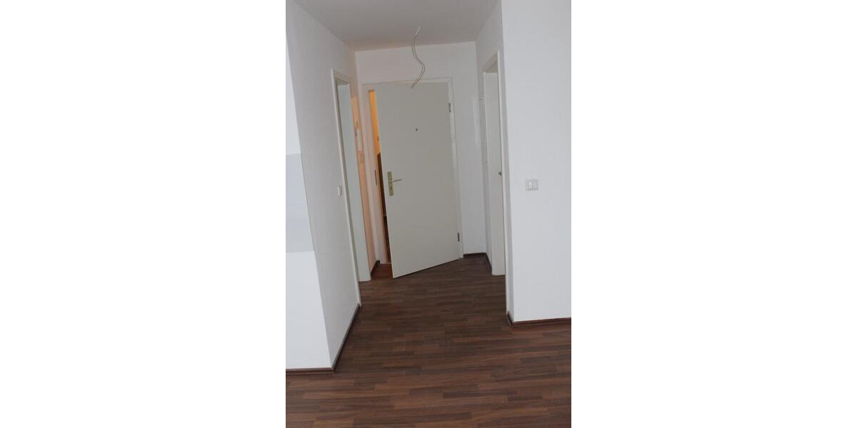 Frisch Renovierte 2 Zimmer Wohnung ab Sofort 2 zimmer