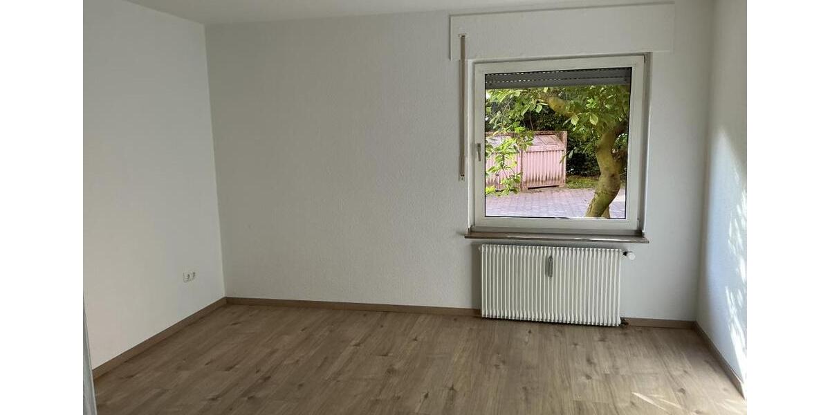 Erdgeschoßwohnung Gladbeck Alt-Rentfort - 3.5 Zimmer, 81 m&sup2;, 599&euro; | Angebot:26677819