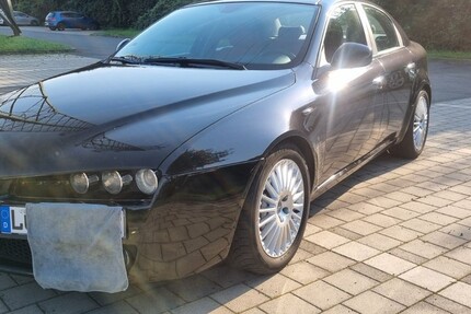 Alfa Romeo 159 366.521 km 1.500 € Dortmund 44135