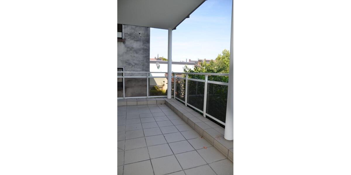 Helle 2,5 Zi-Komfortwohnung in ruhiger Lage, großer Sonnenbalkon, nahe Innenstadt - Etagenwohnung Bochum Innenstadt | Angebot:27567596
