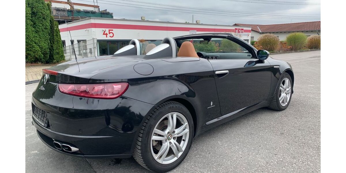 Alfa Romeo Spider 160.000 km 15.981 &euro; Witten 58454