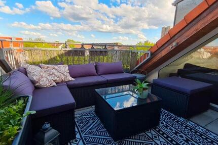 Stylische Dachgeschoss Wohnung in Nürnberg 90478