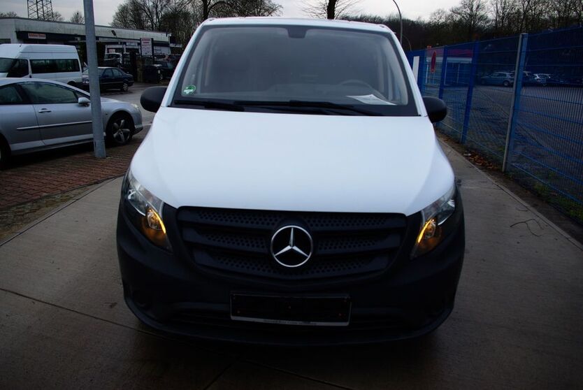 Mercedes-Benz Vito 95.000 km 10.500 € Bottrop 46242