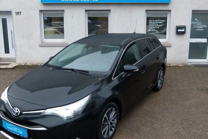 Toyota Avensis 133.445 km 9.990 &euro; Bochum 44809